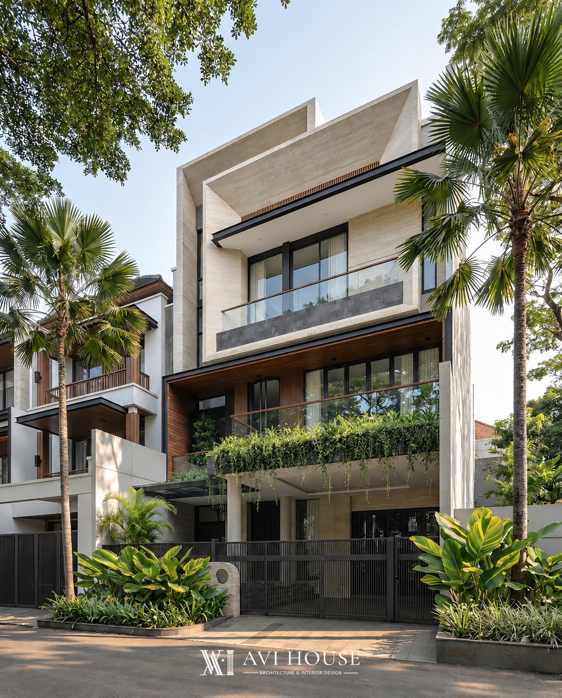 MR. CHIẾN HOUSE